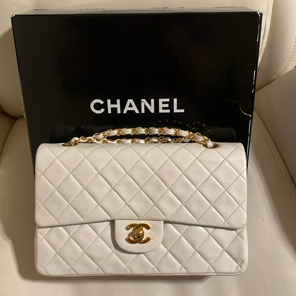 Vintage Chanel class flap medium white